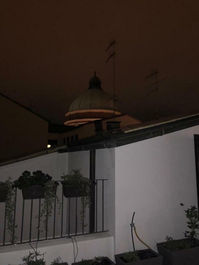 Le Terrazze Apartment วิเชนซา ภายนอก รูปภาพ